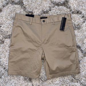 Banana Republic Men’s Aiden Short * Tan * NWT